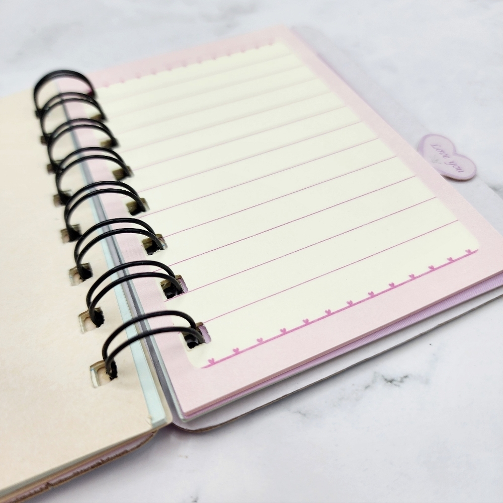 💕3/$15💕 Mini Unicorn Spiral Notebook - Picture 8 of 8